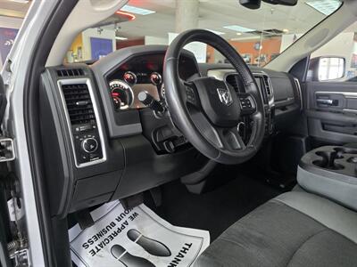2016 RAM 1500 Big Horn/QUAD CAB/4X4   - Photo 9 - Hamilton, OH 45015