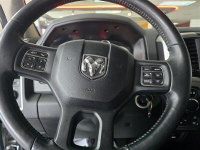 2016 RAM 1500 Big Horn/QUAD CAB/4X4   - Photo 21 - Hamilton, OH 45015