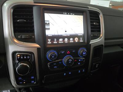 2016 RAM 1500 Big Horn/QUAD CAB/4X4   - Photo 28 - Hamilton, OH 45015
