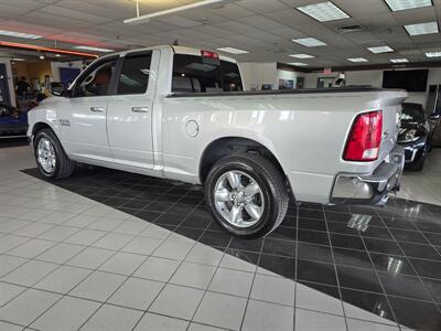 2016 RAM 1500 Big Horn/QUAD CAB/4X4   - Photo 6 - Hamilton, OH 45015
