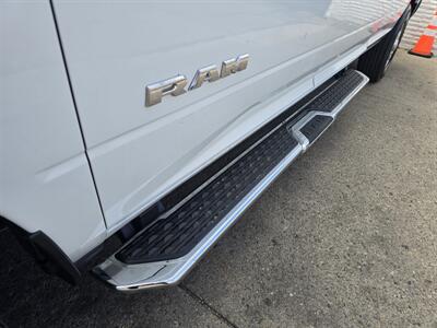 2024 RAM 3500 Big Horn/CREW CAB/4X4/DIESEL   - Photo 39 - Hamilton, OH 45015