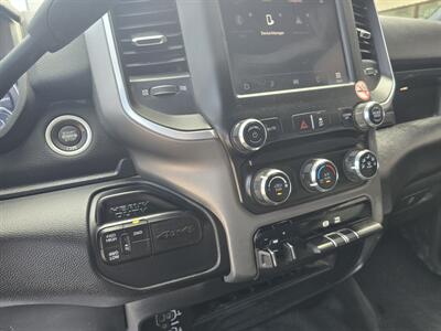 2024 RAM 3500 Big Horn/CREW CAB/4X4/DIESEL   - Photo 30 - Hamilton, OH 45015