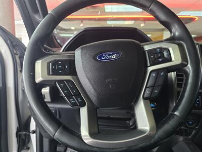 2017 Ford F-150 Platinum 4DR SUPER CREW 4X4   - Photo 25 - Hamilton, OH 45015