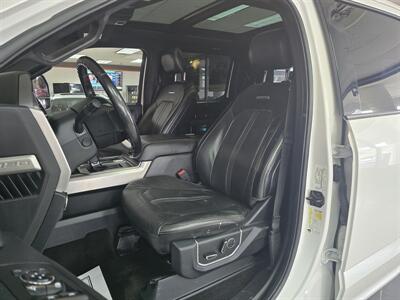 2017 Ford F-150 Platinum 4DR SUPER CREW 4X4   - Photo 8 - Hamilton, OH 45015