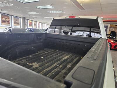 2017 Ford F-150 Platinum 4DR SUPER CREW 4X4   - Photo 31 - Hamilton, OH 45015