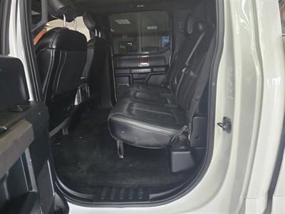 2017 Ford F-150 Platinum 4DR SUPER CREW 4X4   - Photo 10 - Hamilton, OH 45015