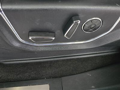 2017 Ford F-150 Platinum 4DR SUPER CREW 4X4   - Photo 18 - Hamilton, OH 45015