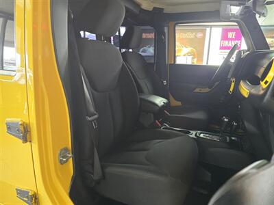 2015 Jeep Wrangler Sport 4DR SUV 4X4 - Photo 9 - Hamilton, OH 45015