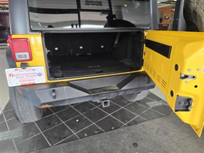 2015 Jeep Wrangler Sport 4DR SUV 4X4 - Photo 20 - Hamilton, OH 45015