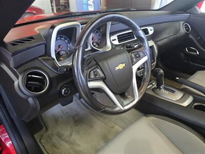 2014 Chevrolet Camaro LT 2DR CONVERTABLE w/1LT/RS   - Photo 9 - Hamilton, OH 45015