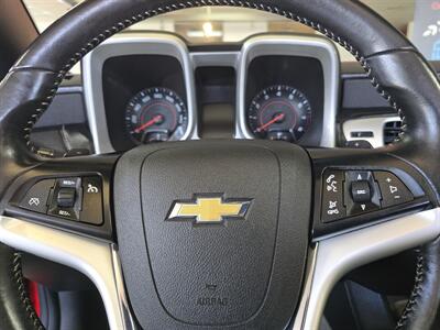 2014 Chevrolet Camaro LT 2DR CONVERTIBLE   - Photo 17 - Hamilton, OH 45015