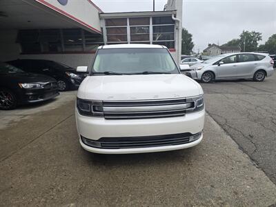 2018 Ford Flex Limited 4DR CROSSOVER AWD - Photo 2 - Hamilton, OH 45015