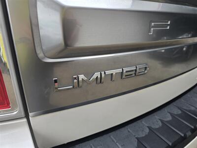 2018 Ford Flex Limited 4DR CROSSOVER AWD - Photo 42 - Hamilton, OH 45015