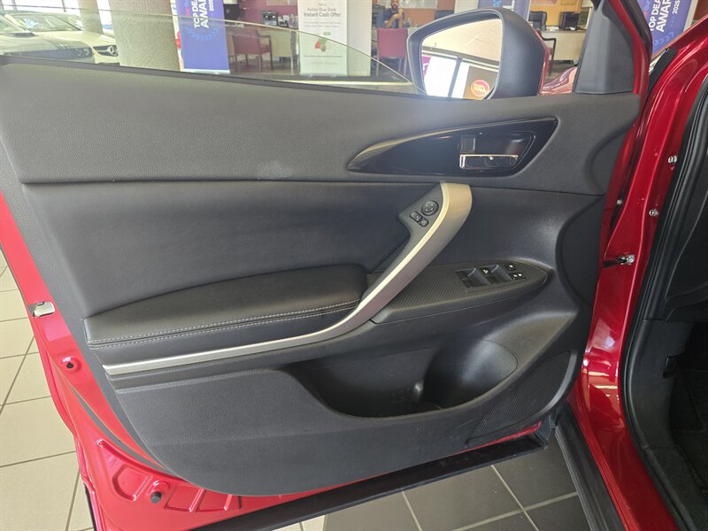 2024 Mitsubishi Eclipse Cross SE - Photo 7 - Hamilton, OH 45015