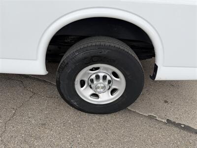 2021 Chevrolet Express 3500 3DR CARGO VAN   - Photo 30 - Hamilton, OH 45015