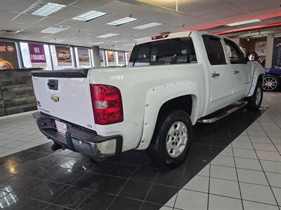 2011 Chevrolet Silverado 1500 LTZ CREW CAB 4X4   - Photo 4 - Hamilton, OH 45015