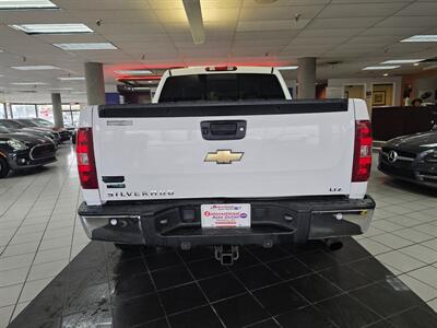 2011 Chevrolet Silverado 1500 LTZ CREW CAB 4X4   - Photo 5 - Hamilton, OH 45015
