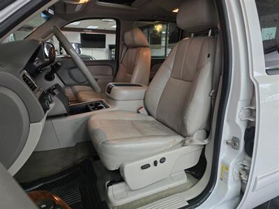 2011 Chevrolet Silverado 1500 LTZ CREW CAB 4X4   - Photo 9 - Hamilton, OH 45015