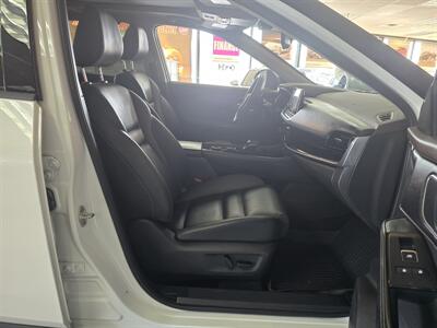 2021 Nissan Rogue SL - Photo 16 - Hamilton, OH 45015