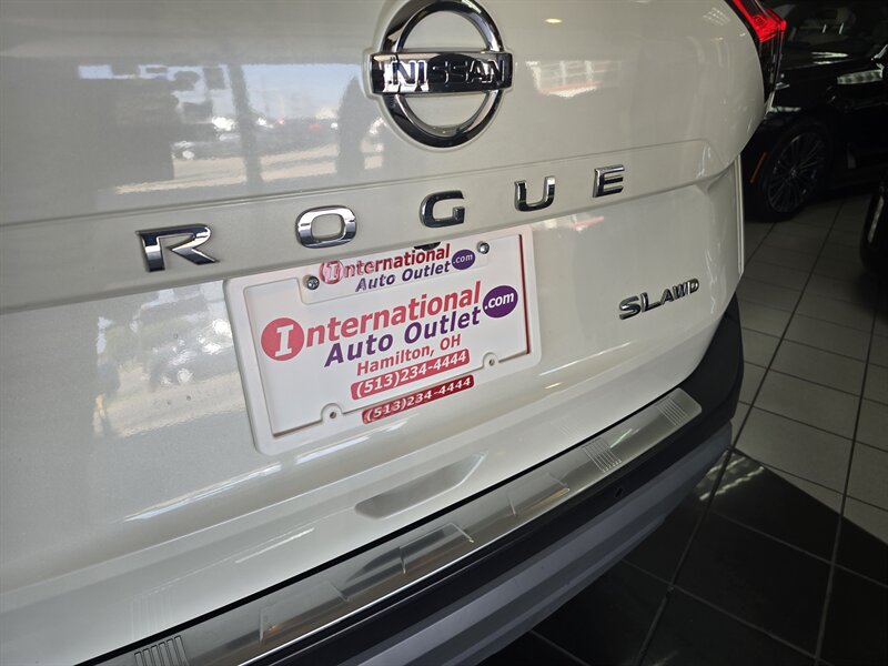 2021 Nissan Rogue SL - Photo 34 - Hamilton, OH 45015