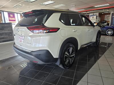 2021 Nissan Rogue SL - Photo 4 - Hamilton, OH 45015