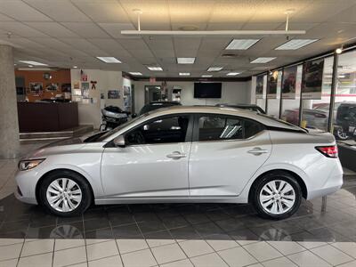 2020 Nissan Sentra S   - Photo 2 - Hamilton, OH 45015