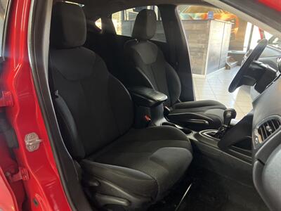 2016 Dodge Dart SE   - Photo 21 - Hamilton, OH 45015