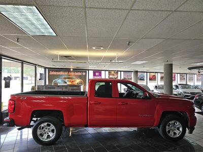 2018 Chevrolet Silverado 1500 LT Z71 4DR DOUBLE CAB 4X4   - Photo 5 - Hamilton, OH 45015