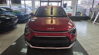 2023 Kia Niro LX 4DR CROSSOVER   - Photo 3 - Hamilton, OH 45015