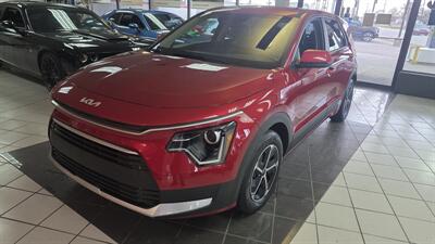 2023 Kia Niro LX 4DR CROSSOVER   - Photo 2 - Hamilton, OH 45015