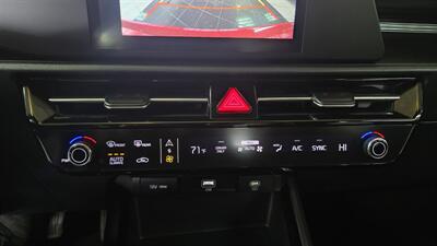 2023 Kia Niro LX 4DR CROSSOVER   - Photo 18 - Hamilton, OH 45015