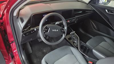2023 Kia Niro LX 4DR CROSSOVER   - Photo 11 - Hamilton, OH 45015