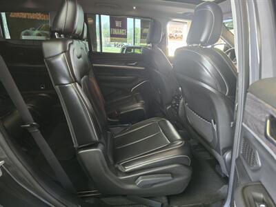 2021 Jeep Grand Cherokee L Limited   - Photo 15 - Hamilton, OH 45015