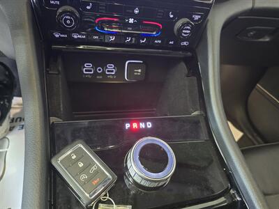 2021 Jeep Grand Cherokee L Limited   - Photo 23 - Hamilton, OH 45015