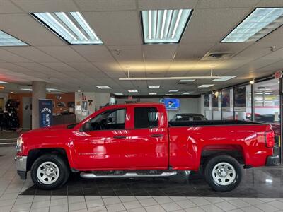 2017 Chevrolet Silverado 1500 Work Truck   - Photo 2 - Hamilton, OH 45015