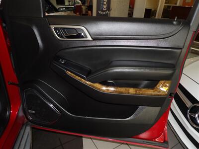 2015 GMC Yukon Denali 4DR SUV 4X4   - Photo 33 - Hamilton, OH 45015
