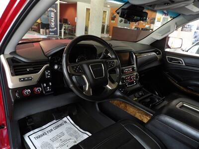 2015 GMC Yukon Denali 4DR SUV 4X4   - Photo 11 - Hamilton, OH 45015