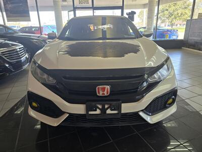 2018 Honda Civic EX 4DR HATCHBACK - Photo 2 - Hamilton, OH 45015