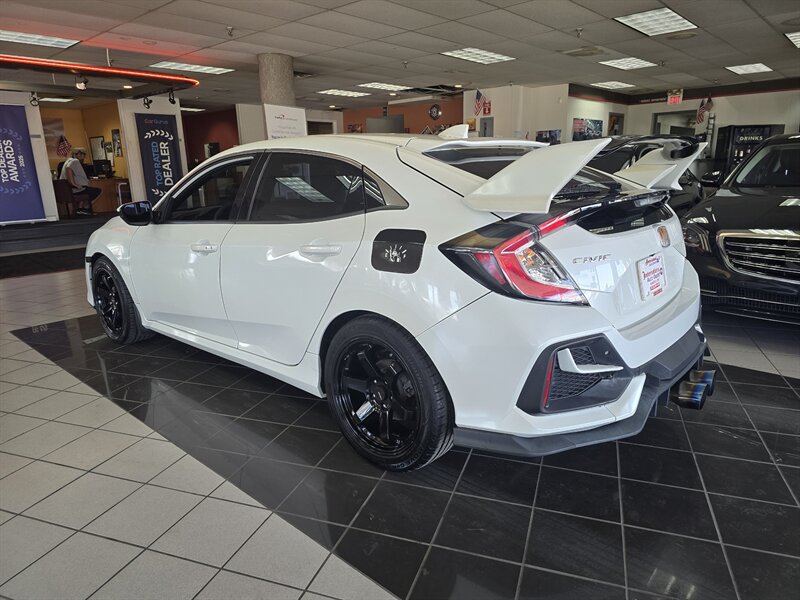 2018 Honda Civic EX 4DR HATCHBACK - Photo 6 - Hamilton, OH 45015