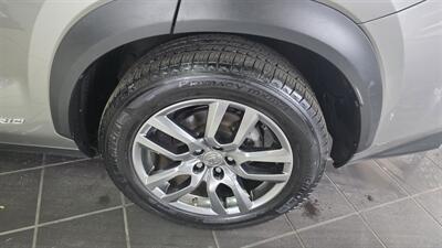 2015 Lexus NX300h   - Photo 33 - Hamilton, OH 45015