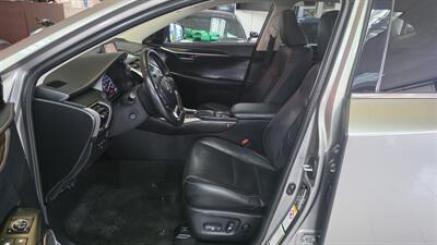 2015 Lexus NX300h   - Photo 9 - Hamilton, OH 45015