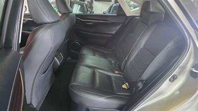 2015 Lexus NX300h   - Photo 23 - Hamilton, OH 45015