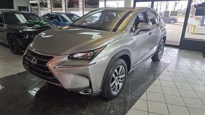 2015 Lexus NX300h   - Photo 1 - Hamilton, OH 45015