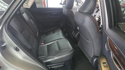 2015 Lexus NX300h   - Photo 25 - Hamilton, OH 45015