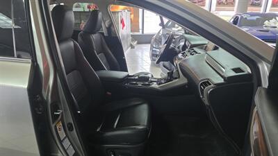 2015 Lexus NX300h   - Photo 27 - Hamilton, OH 45015