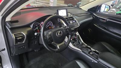 2015 Lexus NX300h   - Photo 11 - Hamilton, OH 45015