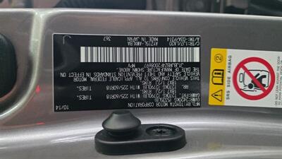 2015 Lexus NX300h   - Photo 36 - Hamilton, OH 45015