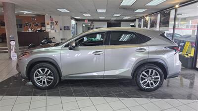 2015 Lexus NX300h   - Photo 2 - Hamilton, OH 45015