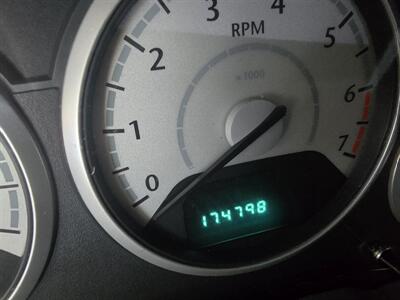 2010 Chrysler Town & Country Touring 4DR MINI-VAN   - Photo 19 - Hamilton, OH 45015