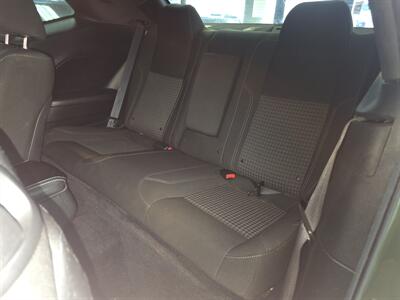 2018 Dodge Challenger SXT 2DR COUPE   - Photo 10 - Hamilton, OH 45015